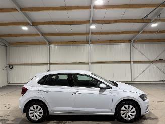 krockskadad bil auto Volkswagen Polo 1.0TSI 70kW Airco Navi Comfortline 2019/7