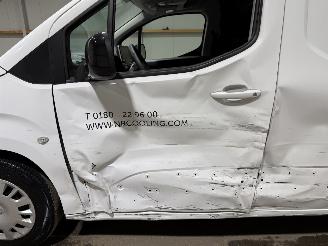 Opel Combo E 50kWh 100kW L2H1 Airco Edition picture 14