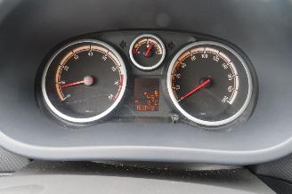 Opel Corsa 1.2 16V 80pk 5Drs Essentia  160.000kn  Airco [ top topstaat picture 4