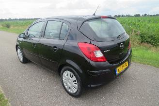 krockskadad bil auto Opel Corsa 1.2 16V 80pk 5Drs Essentia  160.000kn  Airco [ top topstaat 2007/3