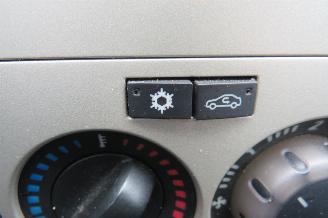 Opel Corsa 1.2 16V 80pk 5Drs Essentia  160.000kn  Airco [ top topstaat picture 15