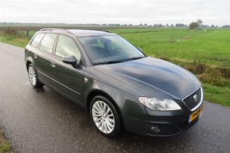 Seat Exeo ST 1.8  TSI 120pk 2011  Airco  Comfort Edition parkeerschade picture 2
