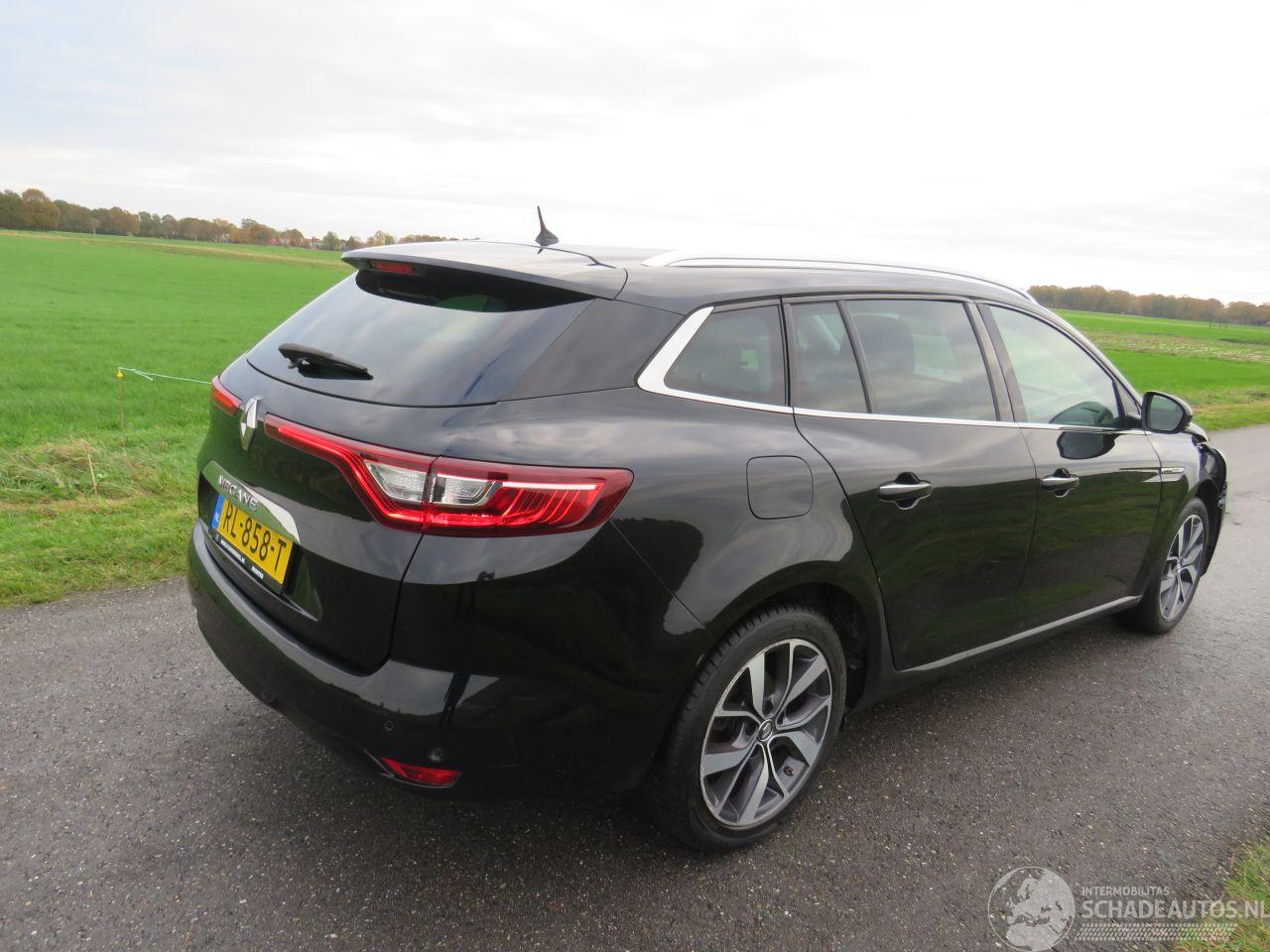 Renault Mégane 1.6 Dci 131pk Serie Signature Exclusive   Bose 2017 Camera Navigatie Clima  leer Stoelverwarming