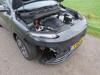 Hyundai Kona 39 kw Automaat Hybride  Elektrisch 2021  40.000km Camera Navigatie  stoelverwarmig  nieuwstaat picture 28
