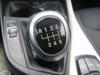 BMW 1-serie 118 Diesel 143pk 6 Bak Navigatie Airco 2014  [ Model 2015  [parelmoer picture 24