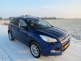 Schadeauto Ford Kuga 1.5 150pk Titanium Style pack 128.000km nap Navigatie Leer Camera clima  2016 2016/5