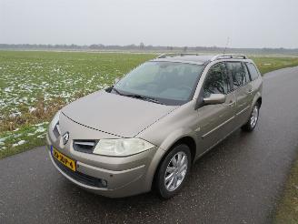 Renault Mégane Grande Tour 16  Business line navigatie clima  Sportstoelen schuifdak [ schadevrij picture 13