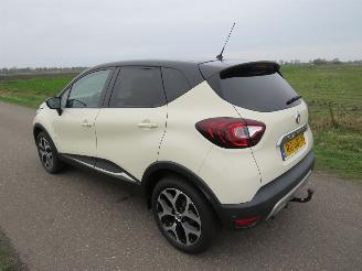 Renault Captur 0.9 TCE 75.000km Nap 90pk Intens 11-2017 Camera Navigatie Clima  [ nieuwstaat picture 3