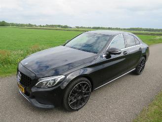 krockskadad bil auto Mercedes C-klasse 250 Ambition Automaat Sedan 211pk Leer Camera  luchtvering  2016-09 2016/9
