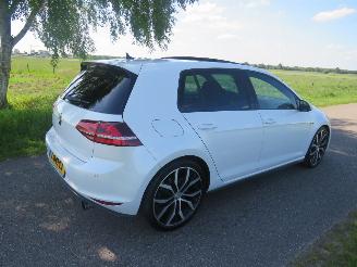 krockskadad bil auto Volkswagen Golf GTI 20 TSi 5drs 220pk Automaat  190.000  Camera Navigatie Leer 2013-11 2013/11