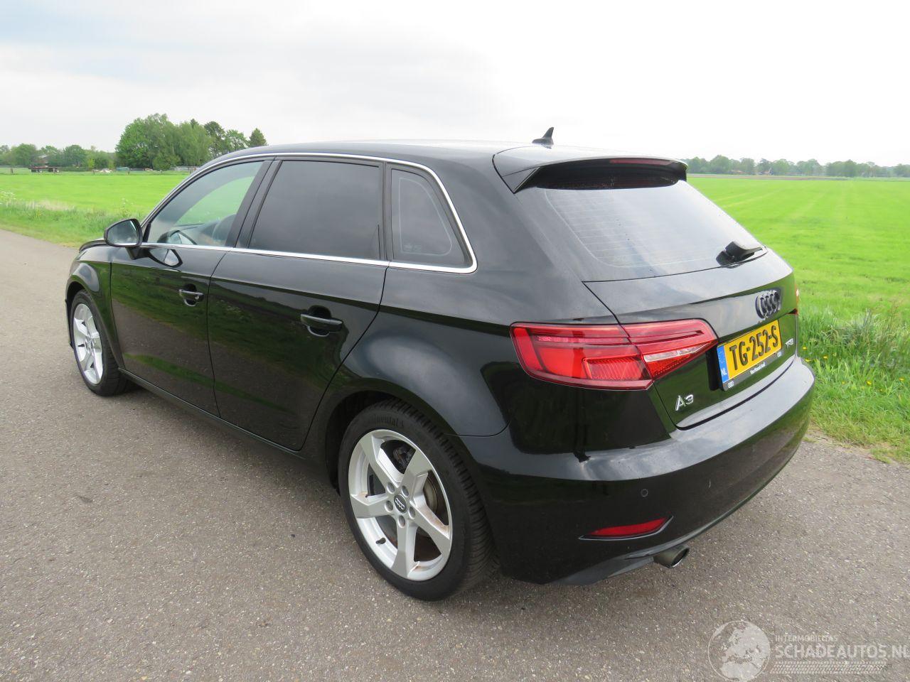 Audi A3 SPORTBACK  104.000km nap 1.0 TFSI 116pk 5drs Navigatie Airco Clima  2018
