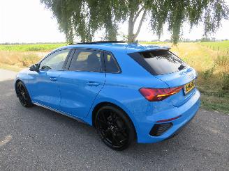 krockskadad bil auto Audi A3 Sportback Aut  3.0 TFSi  3x S Editon Benzine/Electrich  Schuifkanteldak Sport [ 2021 2021/4