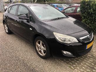 Schadeauto Opel Astra Astra 1.4 Edition 2010/6