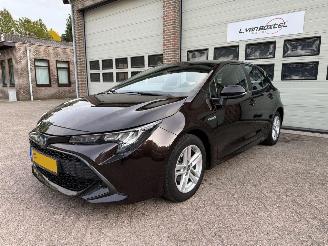 damaged passenger cars Toyota Corolla 1.8 Hybrid Active Navi Clima Cruise 58931 Km ! 2020/12