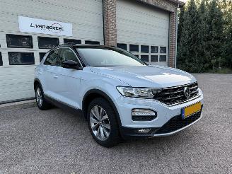 Schadeauto Volkswagen T-Roc 1.5 TSI Sport Automaat Navi Clima Cruise 2018/8
