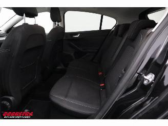 Ford Focus 1.0 EcoBoost Aut. Titanium Navi Clima Cruise LRHZ Camera AHK picture 23
