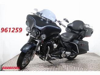 Schade motor Harley-Davidson  110 FLHTCUSE CVO Ultra Classic 110 Years Ed. Radio Cruise LED ABS 2013/1