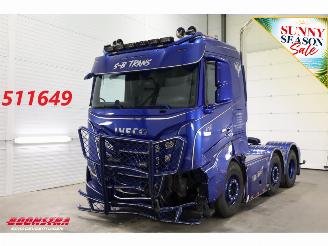 dañado camiones Iveco S-way 530 6X2 Full Air ACC Leder Showtruck 67.003 km! 2024/7