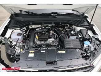 Volkswagen T-Roc 1.0 TSI Goal LED ACC Virtual Clima Camera LRHZ 485 km!! picture 10