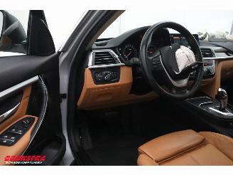 BMW 3-serie Touring 318i Aut. Pano LED Leder Navi Clima Cruise SHZ PDC picture 17