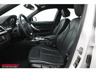 BMW 3-serie Touring 318i Aut. Leder Navi SHZ PDC AHK 133.401 km! picture 11