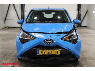 Toyota Aygo 1.0 VVT-i x-play Bluetooth Airco Cruise Camera picture 6