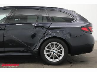 BMW 5-serie Touring 520i M-Sport Pano LED HUD ACC 360° Memory LRHZ SHZ picture 9