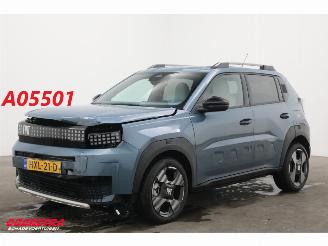 Schadeauto Fiat Grande Panda La Prima 44 kWh LED Leder Virtual Camera Cruise LRHZ SHZ 5.271 km! 2025/7