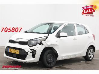 krockskadad bil auto Kia Picanto 1.0 DPi ComfortLine 5p Airco Bluetooth Cruise 2020/11