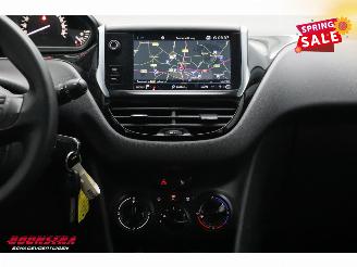 Peugeot 208 1.2 PureTech Blue Lion 5-DRS Navi Airco Cruise Bluetooth PDC picture 14