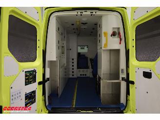 Volkswagen Crafter 2.0 TDI 175 PK DSG Ambulance RTW 2X Schuifdeur Leder Lucht 360° Camera picture 6
