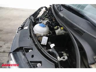 Volkswagen Caravelle T6 2.0 TDI DSG 9-Pers. Leder Airco Bluetooth PDC picture 10