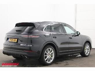 Porsche Cayenne 3.0 E-Hybrid Sport Chrono Pano LED Memory 360° Bose AHK picture 3