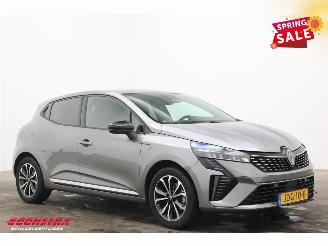 Renault Clio 1.6 E-Tech Full Hybrid 145 techno LED Apple/Anrdoid Navi Cruise Camera picture 2