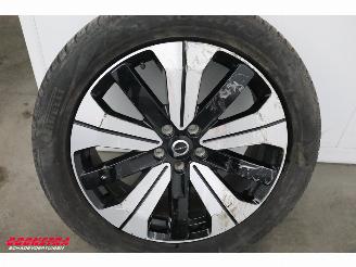 Volvo XC40 Recharge Plus 70 kWh LED ACC Apple/Android Camera LRHZ AHK picture 34