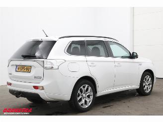 Mitsubishi Outlander 2.0 PHEV Instyle 4WD Schuifdak Leder Cruise Camera SHZ AHK picture 3