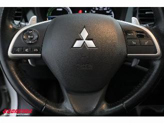 Mitsubishi Outlander 2.0 PHEV Instyle 4WD Schuifdak Leder Cruise Camera SHZ AHK picture 15