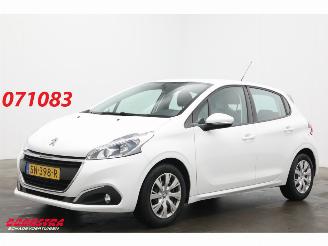 ojeté vozy osobní automobily Peugeot 208 1.6 BlueHDi Blue Lease Navi Airco Cruise 172.500 km! 2018/7