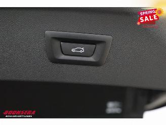 BMW iX xDrive M70 112 kWh Pano LED ACC B&W Memory 360° AHK picture 42