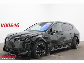 Schadeauto BMW iX xDrive M70 112 kWh Pano LED ACC B&W Memory 360° AHK 2025/4