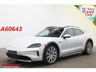 Schadeauto Porsche Taycan 4 105 kWh Pano PDLS+ Bose Sport Chrono ACC Memory Ventilatie 360° 2024/10