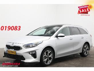 skadebil auto Kia Ceed 1.4 T-GDi Aut. ExecutiveLine LED Schuifdak ACC JBL Leder Ventilatie LRHZ 2019/3