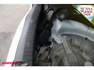 Nissan Qashqai 1.6 Connect Edition Pano 360° Navi Clima Cruise AHK 112.559 km! picture 20