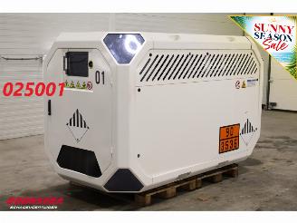 dañado máquina CAT  The Box Battery Pack GenSet 200kWh 80kW 400VAC 2025