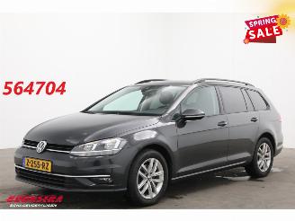 Coche accidentado Volkswagen Golf Variant 1.0 TSI DSG Comfortline ACC Clima LRHZ SHZ PDC AHK 2019/5