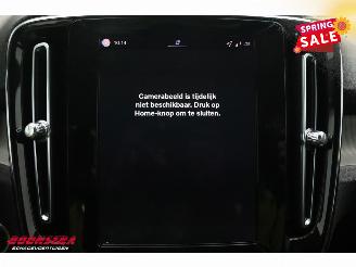 Volvo XC40 2.0 B3 Core LED Leder Apple/Android Camera SHZ LRHZ 9.766 km! picture 27