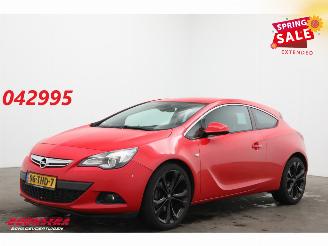 krockskadad bil auto Opel Astra GTC 1.4 Turbo Sport Navi Clima Cruise PDC 139.501 km! 2012/2