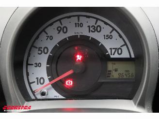 Toyota Aygo 1.0 VVT-i Now 5-DRS Navi Airco 96.456 km! picture 21