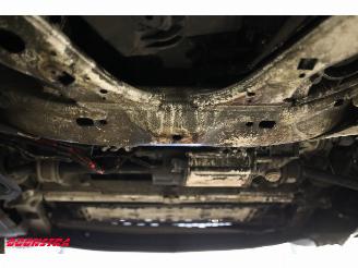 BMW 5-serie Touring 520i Aut. M-Sport Pano Leder Memory SHZ Orig. NL 151.381 km! picture 6