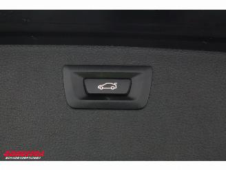 BMW 3-serie Touring 318i M Sport LED Leder SHZ PDC picture 17